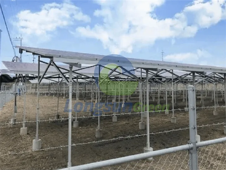 Universaalne põllumajandusliku kasvuhoone päikeseenergia paigaldussüsteem